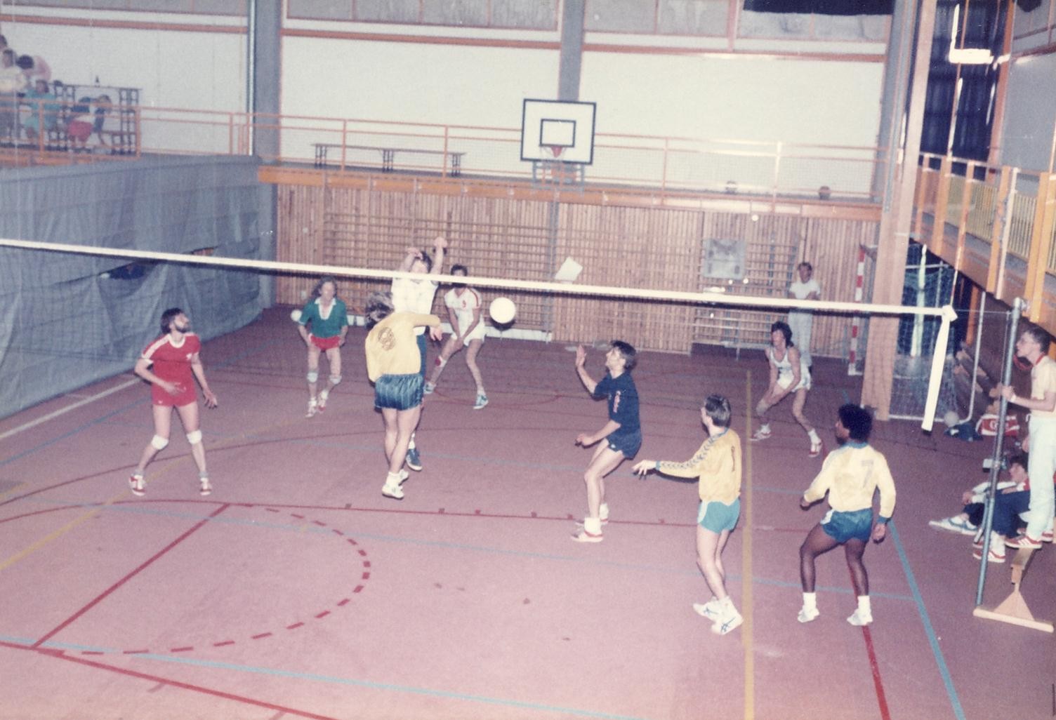 Scan11941 VOLLEY 25-05-1985
